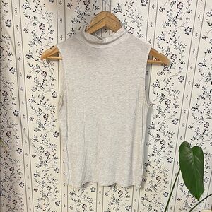 Sears Light Gray Sleeveless Muscle Tee